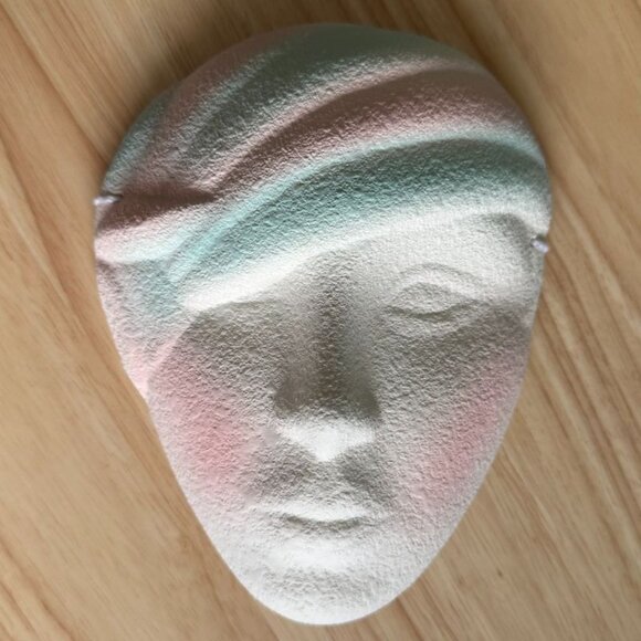 2 Vintage 80's Post Modernism Wall Mask Pastel Pink Green White Textured NOS - Picture 3 of 10